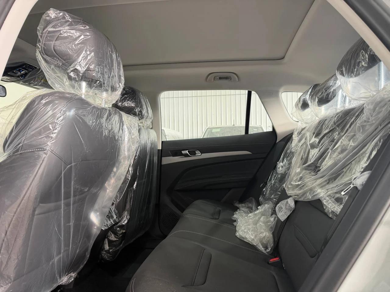 interior frontRight