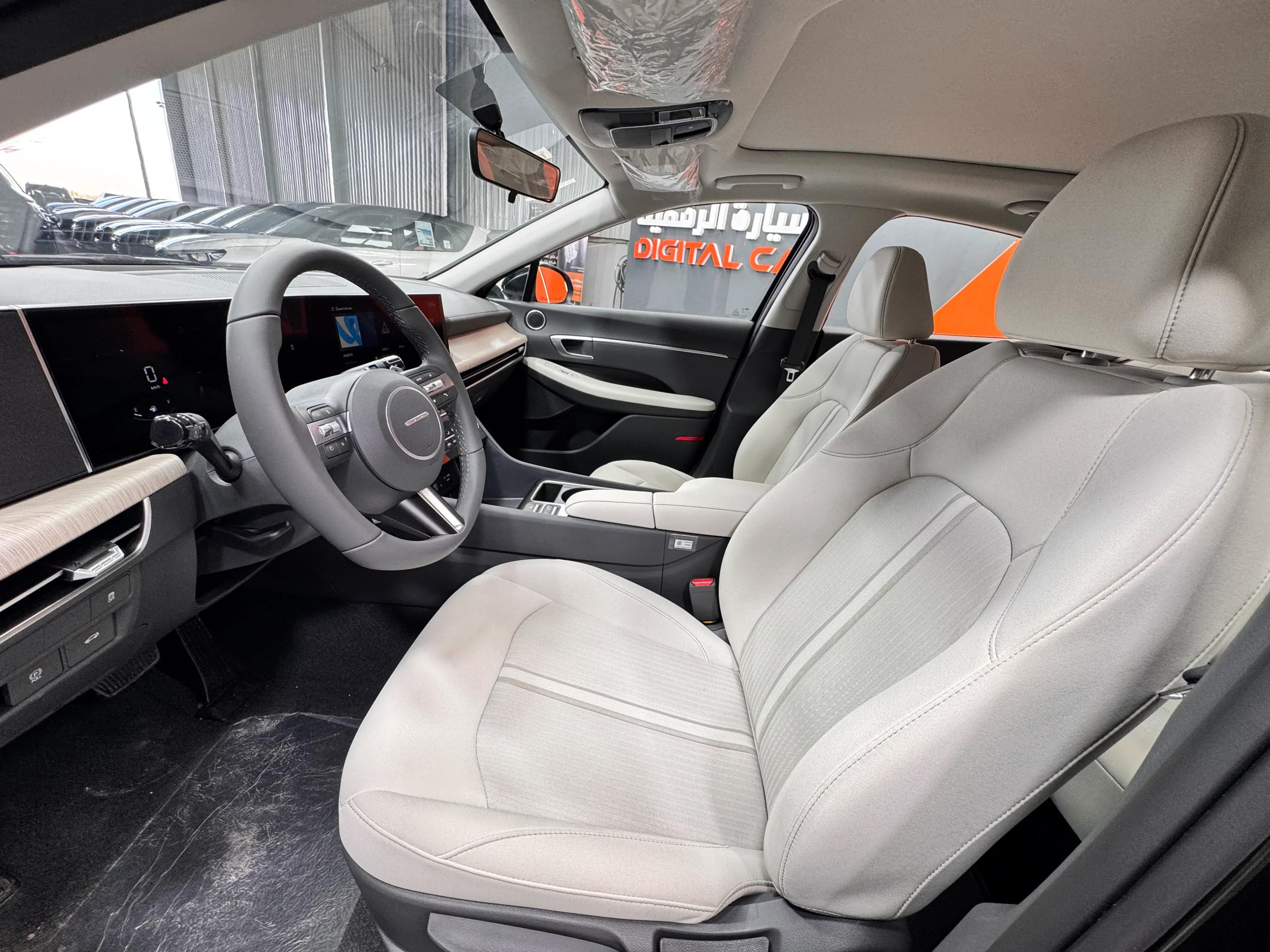 interior image_1