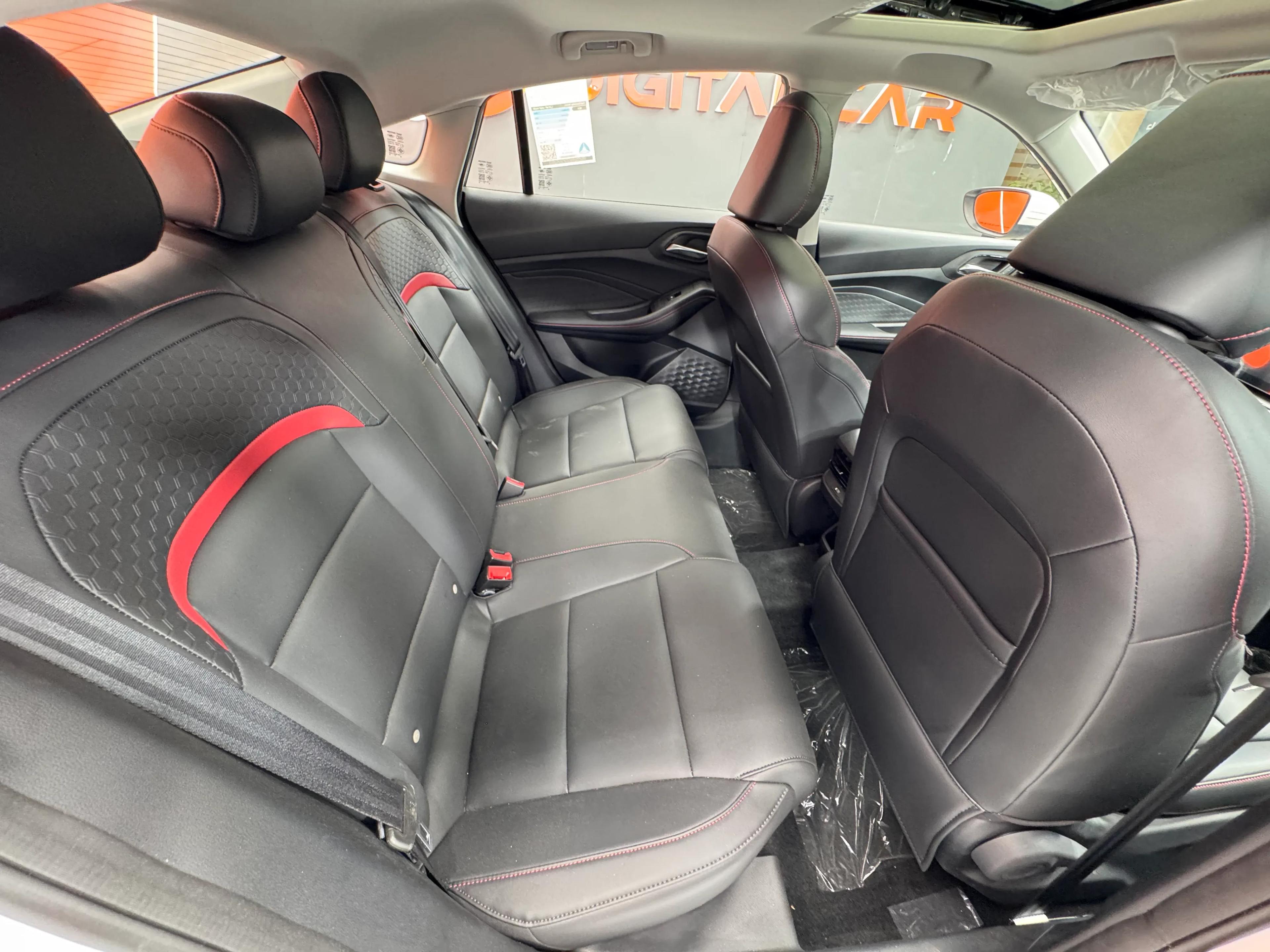 interior image_2