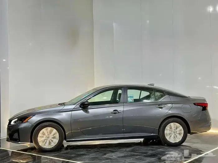 exterior rearLeft